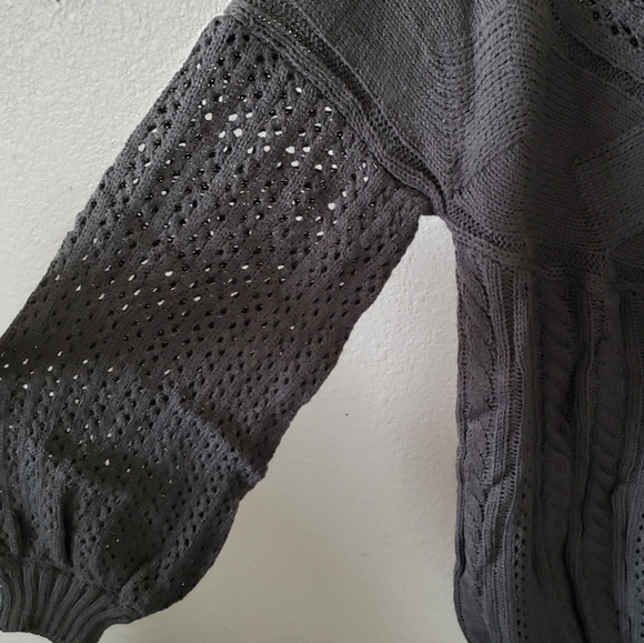 Luvyle Charcoal Gray Wide Neck Off the Shoulder Sweater with Knit Detail Size M - Picture 8 of 8